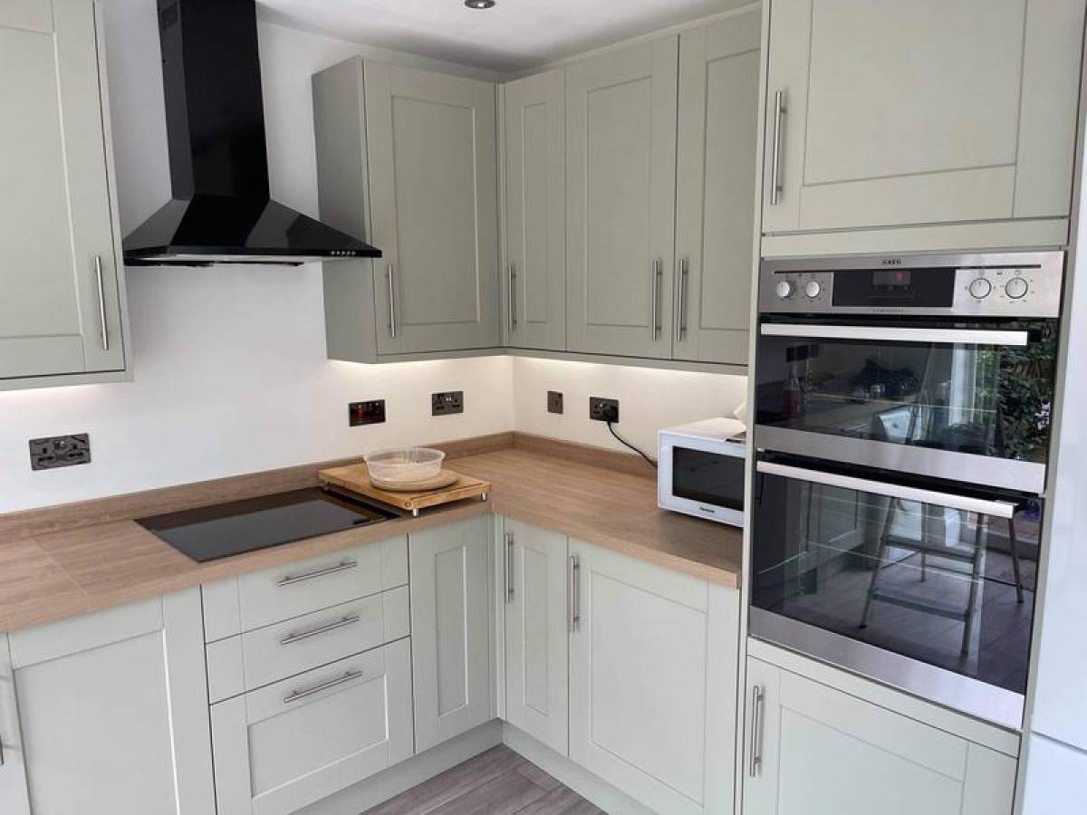Building and renovation in Hoddesdon and Hertfordshire. Building and renovation in Hoddesdon and Hertfordshire.